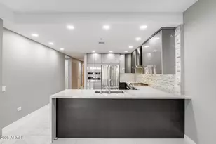 7157 E Rancho Vista Dr, Scottsdale, AZ 85251 - Photo 7