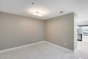 7157 E Rancho Vista Dr, Scottsdale, AZ 85251 - Photo 3