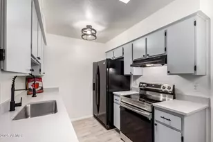 8131 N 107th Ave, Peoria, AZ 85345 - Photo 7