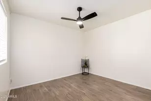 8131 N 107th Ave, Peoria, AZ 85345 - Photo 13