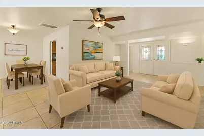 10521 W Prairie Hills Circle, Sun City, AZ 85351 - Photo 9