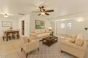 10521 W Prairie Hills Cir, Sun City, AZ 85351 - Photo 9