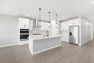 17860 W Elm St, Goodyear, AZ 85395 - Photo 7