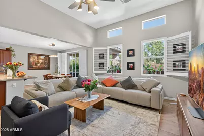 8984 W Diana Avenue, Peoria, AZ 85345 - Photo 5