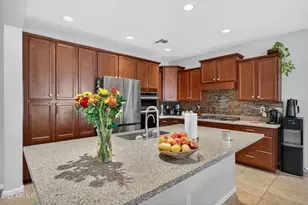 8984 W Diana Ave, Peoria, AZ 85345 - Photo 13