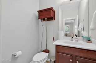 8984 W Diana Ave, Peoria, AZ 85345 - Photo 29