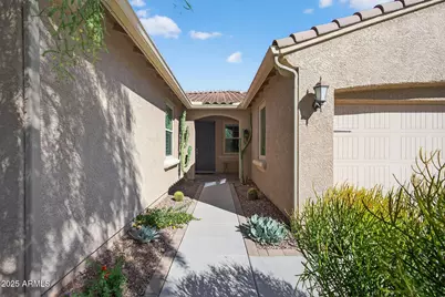 8984 W Diana Avenue, Peoria, AZ 85345 - Photo 3