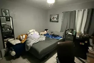 6135 N 65th Ave, Glendale, AZ 85301 - Photo 11