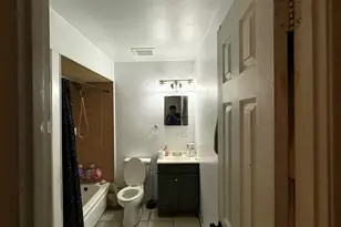 6135 N 65th Ave, Glendale, AZ 85301 - Photo 9