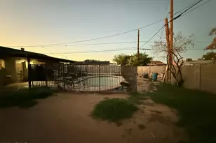 6135 N 65th Ave, Glendale, AZ 85301 - Photo 19