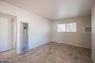 903 S Kenwood Cir, Tempe, AZ 85281 - Photo 7
