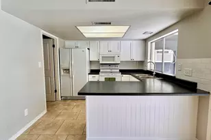 10628 S 44th Pl, Phoenix, AZ 85044 - Photo 3