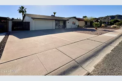 10628 S 44th Place, Phoenix, AZ 85044 - Photo 7