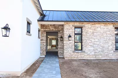 5941 E Lafayette Boulevard, Phoenix, AZ 85018 - Photo 5