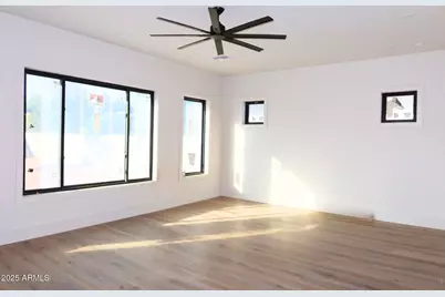 5941 E Lafayette Boulevard, Phoenix, AZ 85018 - Photo 11