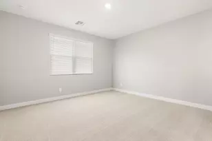 17842 W Elm St, Goodyear, AZ 85395 - Photo 13