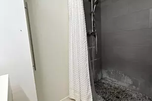 4601 N 73rd St, Scottsdale, AZ 85251 - Photo 17