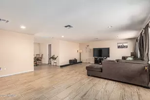 4109 N 72nd Dr, Phoenix, AZ 85033 - Photo 9