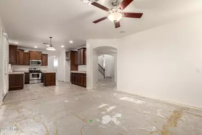 17624 N 170th Lane, Surprise, AZ 85374 - Photo 13