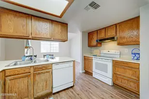 2020 W Union Hills Dr, Phoenix, AZ 85027 - Photo 5