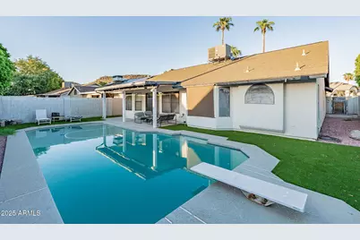 19842 N 44th Drive, Glendale, AZ 85308 - Photo 37