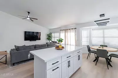 19842 N 44th Drive, Glendale, AZ 85308 - Photo 7