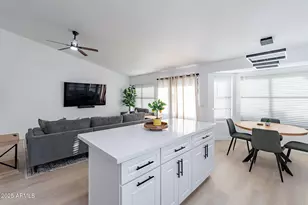 19842 N 44th Dr, Glendale, AZ 85308 - Photo 7