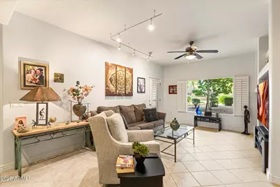 5350 E Deer Valley Drive #1238, Phoenix, AZ 85054 - Photo 9