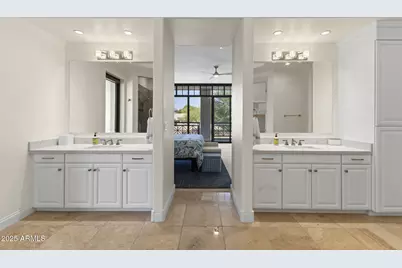 8 E Biltmore Estate #215, Phoenix, AZ 85016 - Photo 17