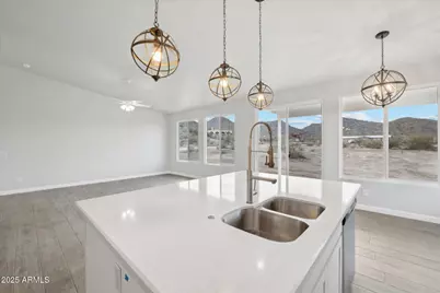 19288 W Audrey Lane, Surprise, AZ 85387 - Photo 9