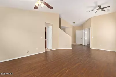 833 W Sunset Court, Casa Grande, AZ 85122 - Photo 3