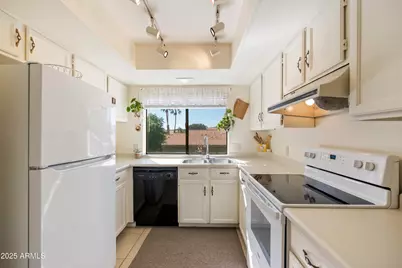 16255 E Chiquita Drive #18, Fountain Hills, AZ 85268 - Photo 11