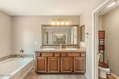 7169 S Dodane Court, Gilbert, AZ 85298 - Photo 19