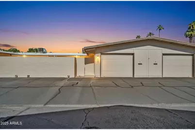 10211 W Ocotillo Drive, Sun City, AZ 85373 - Photo 33