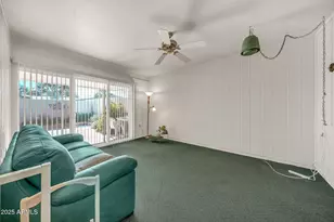 10211 W Ocotillo Dr, Sun City, AZ 85373 - Photo 9