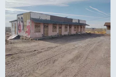 7635 Riverside Avenue, Sun Valley, AZ 86029 - Photo 5