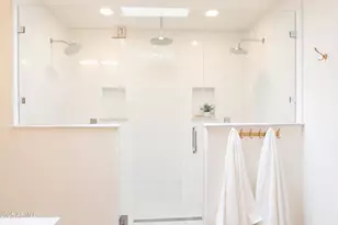 1021 E Palmaire Ave, Phoenix, AZ 85020 - Photo 17