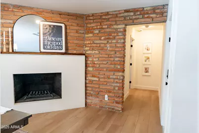 1021 E Palmaire Avenue, Phoenix, AZ 85020 - Photo 7