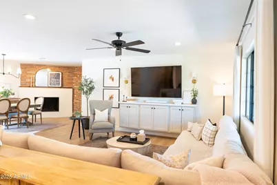 1021 E Palmaire Avenue, Phoenix, AZ 85020 - Photo 5