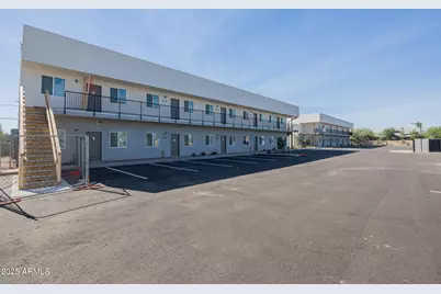 2121 W Adams Street #B102, Phoenix, AZ 85009 - Photo 3