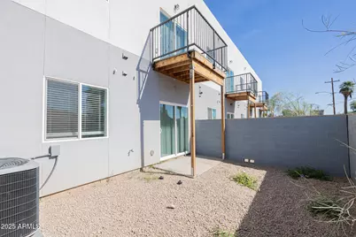 2121 W Adams Street #B102, Phoenix, AZ 85009 - Photo 23