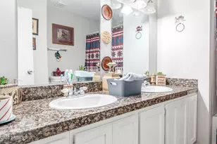 3654 W Shangri La Rd, Phoenix, AZ 85029 - Photo 17