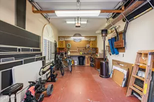 41348 N Congressional Dr, Anthem, AZ 85086 - Photo 29