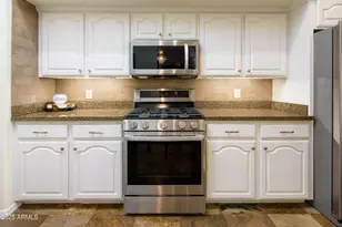 11282 S San Roberto Dr, Goodyear, AZ 85338 - Photo 13