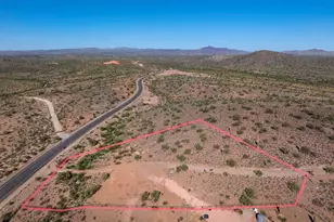 43327 N Castle Hot Springs Rd, Morristown, AZ 85342 - Photo 3