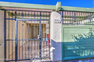 712 S Lebanon Ln, Tempe, AZ 85288 - Photo 25