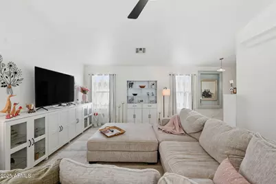 6028 S Connie Lane, Gilbert, AZ 85298 - Photo 5