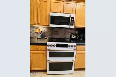 19035 N Aztec Point Drive, Surprise, AZ 85387 - Photo 11