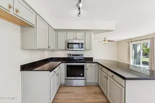 2615 E Patrick Ct, Gilbert, AZ 85295 - Photo 15