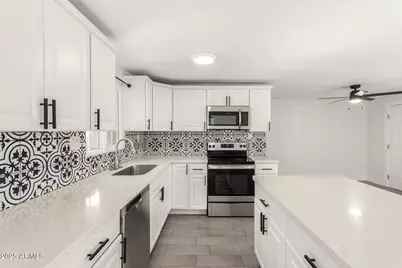 240 N Monte Vista Street, Chandler, AZ 85225 - Photo 23